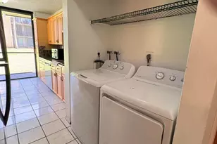 3590 Blue Lake Dr, Pompano Beach, FL 33064 - Photo 9