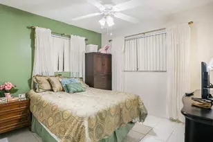 4929 NW 53rd St, Tamarac, FL 33319 - Photo 5