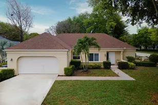10195 Greentrail Dr, Boynton Beach, FL 33436 - Photo 1