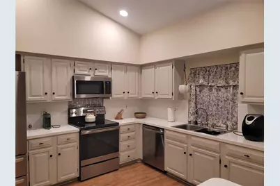 10195 Greentrail Drive, Boynton Beach, FL 33436 - Photo 17