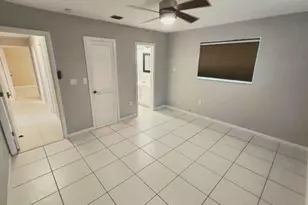 313 SE 4th Terrace, Dania Beach, FL 33004 - Photo 7