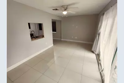 313 SE 4th Terrace, Dania, FL 33004 - Photo 15