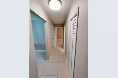 313 SE 4th Terrace, Dania, FL 33004 - Photo 11