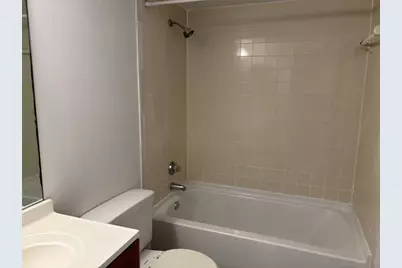 9843 Nob Hill Lane #9843, Sunrise, FL 33351 - Photo 5