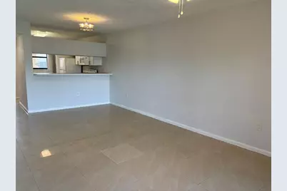 9843 Nob Hill Lane #9843, Sunrise, FL 33351 - Photo 3