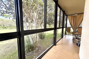 271 S Hollybrook Dr, Pembroke Pines, FL 33025 - Photo 9