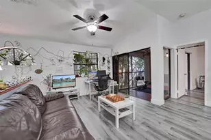 11970 NW 11th St, Pembroke Pines, FL 33026 - Photo 11