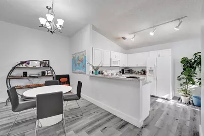 11970 NW 11th Street #11970, Pembroke Pines, FL 33026 - Photo 15