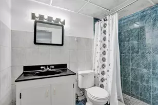 14115 NE 11th Ave, Miami, FL 33161 - Photo 23