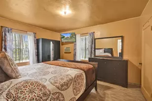 14115 NE 11th Ave, Miami, FL 33161 - Photo 13