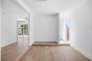 630 SW 81st Terrace, North Lauderdale, FL 33068 - Photo 7