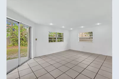 7971 NW 16th Street, Hollywood, FL 33024 - Photo 13