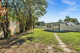 7971 NW 16th St, Pembroke Pines, FL 33024 - Photo 19