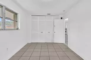 7971 NW 16th St, Hollywood, FL 33024 - Photo 15