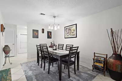 943 Savannas Point Drive #D, Fort Pierce, FL 34982 - Photo 5