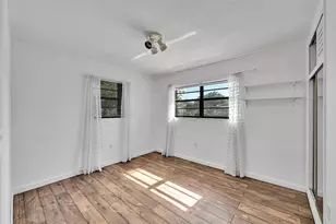 6881 SW 2nd St, Hollywood, FL 33023 - Photo 15