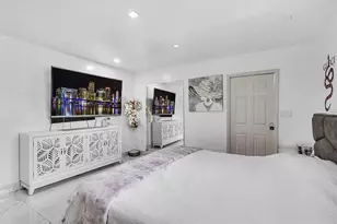 4100 N 36th Ave, Hollywood, FL 33021 - Photo 9