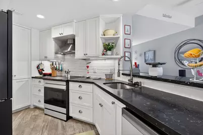 1900 Oceanwalk Lane #138, Pompano Beach, FL 33062 - Photo 5