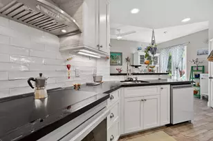 1900 Oceanwalk Ln, Pompano Beach, FL 33062 - Photo 5