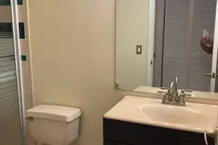 1087 River Birch St, Hollywood, FL 33019 - Photo 9