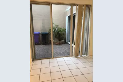 1087 River Birch Street #1087, Hollywood, FL 33019 - Photo 5