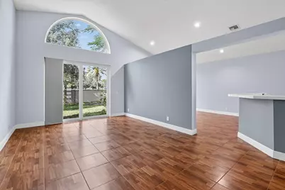 16695 SW 1st Street, Pembroke Pines, FL 33027 - Photo 17