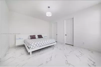 8362 NW 39th Court, Hollywood, FL 33024 - Photo 11