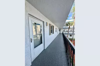 3070 Holiday Springs Boulevard #203, Margate, FL 33063 - Photo 11