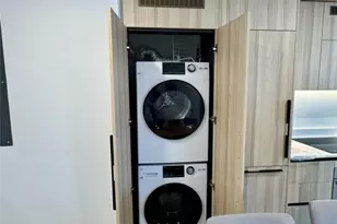 [Address not provided], Miami, FL 33128 - Photo 7