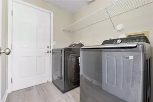 131 NW 187th Ave, Pembroke Pines, FL 33029 - Photo 29