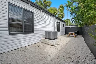 1620 NE 7th St, Fort Lauderdale, FL 33304 - Photo 17