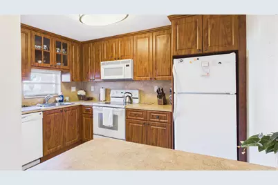 381 S Hollybrook Drive #106, Hollywood, FL 33025 - Photo 5