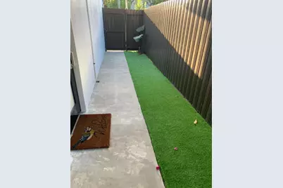 641 SW 35th Avenue, Miami, FL 33135 - Photo 23