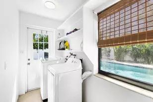 413 NE 25th Ave, Pompano Beach, FL 33062 - Photo 9