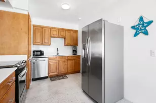 413 NE 25th Ave, Pompano Beach, FL 33062 - Photo 13