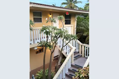 811 NE 14th Place #6, Fort Lauderdale, FL 33304 - Photo 1