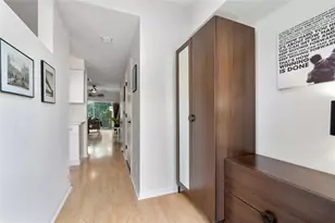 9816 NW 56th Pl, Coral Springs, FL 33076 - Photo 3