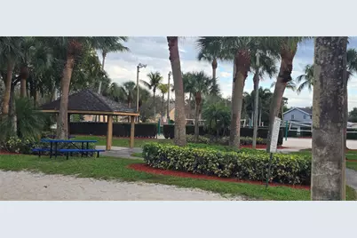 1751 SW 84th Terrace, Miramar, FL 33025 - Photo 13