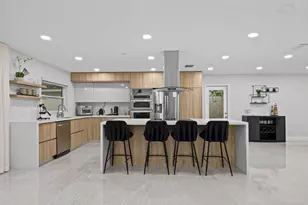 136 Greens Rd, Hollywood, FL 33021 - Photo 5