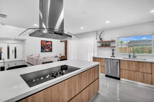 136 Greens Rd, Hollywood, FL 33021 - Photo 13