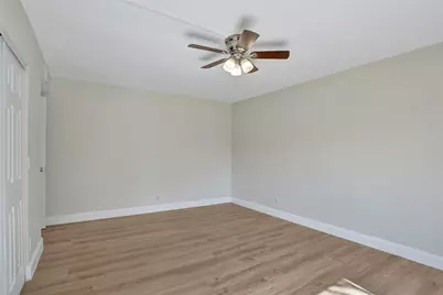 4872 NW 95th Avenue, Sunrise, FL 33351 - Photo 35