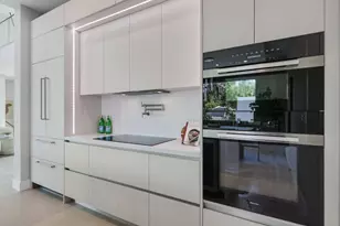 2015 NE 4th Ave, Wilton Manors, FL 33305 - Photo 29