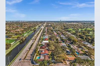 8991 SW 49th Street, Cooper City, FL 33328 - Photo 45