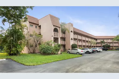 9700 Sunrise Lakes Boulevard #101, Sunrise, FL 33322 - Photo 15