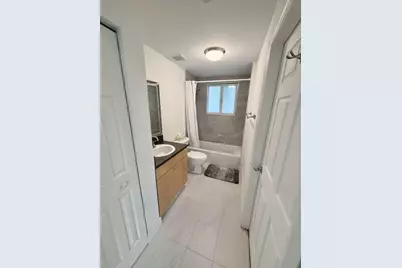 7516 NE 1st Avenue #302, Miami, FL 33138 - Photo 5