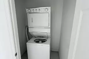 7516 NE 1st Ave, Miami, FL 33138 - Photo 11