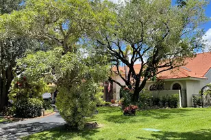 8472 NW 52nd Pl, Pompano Beach, FL 33067 - Photo 3