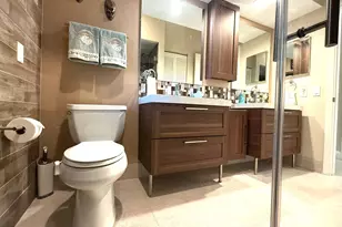 8472 NW 52nd Pl, Pompano Beach, FL 33067 - Photo 17