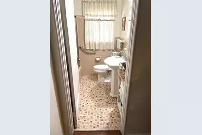 44 SW 5th Street, Dania, FL 33004 - Photo 25