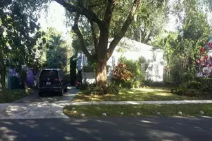 44 SW 5th St, Dania Beach, FL 33004 - Photo 3